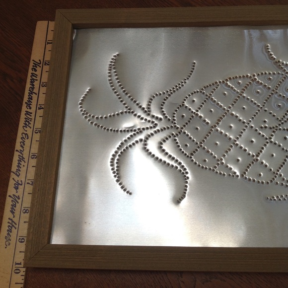 Metal punch pineapple. Framed w/hangar, ready to hand. Hospitality symbol. - Picture 2 of 3